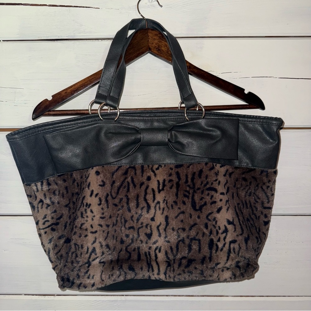 Black and Brown Leopard Print Tote Bag